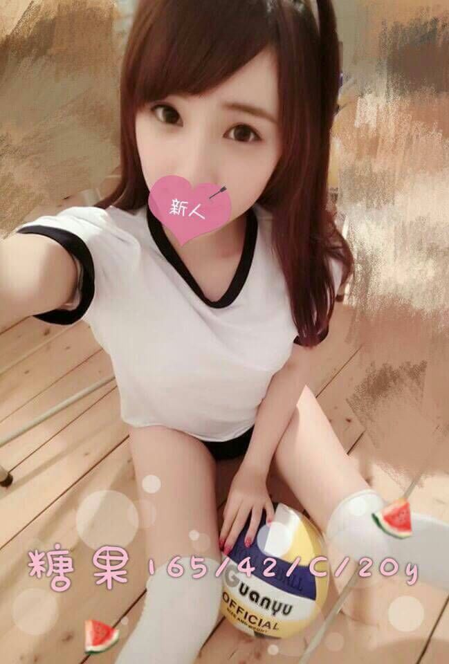 網紅 台北 新月 擅長舌吻 胸圍34E